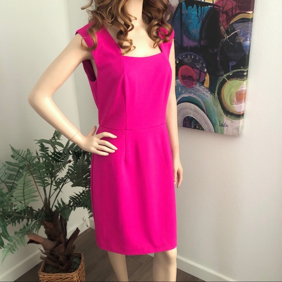 Trina Turk Bright Pink Embossed Sheath Dress - Picture 10 of 10